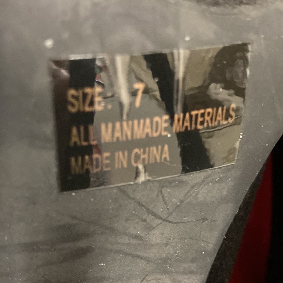 New Qupid Black Heels   Size 7 - Picture 9 of 11